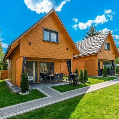 Holiday home Dream Z Tarasem I Ogrodem, Szybkim Wi-fi 600mb I Vod, Parking Free Ev Polanica-Zdroj