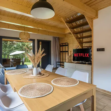 Dream Z Tarasem I Ogrodem, Szybkim Wi-fi 600mb I Vod, Parking Free Ev
