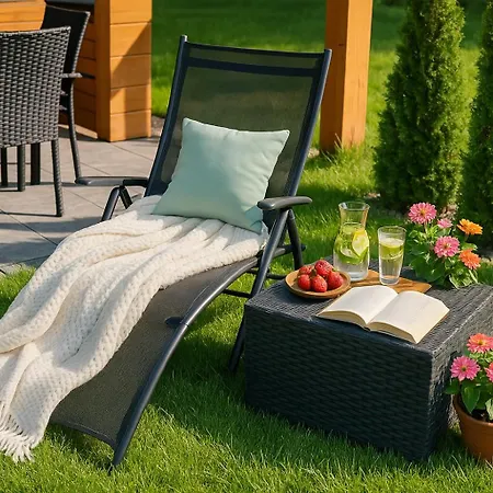 Holiday home Dream Z Tarasem I Ogrodem, Szybkim Wi-fi 600mb I Vod, Parking Free Ev *