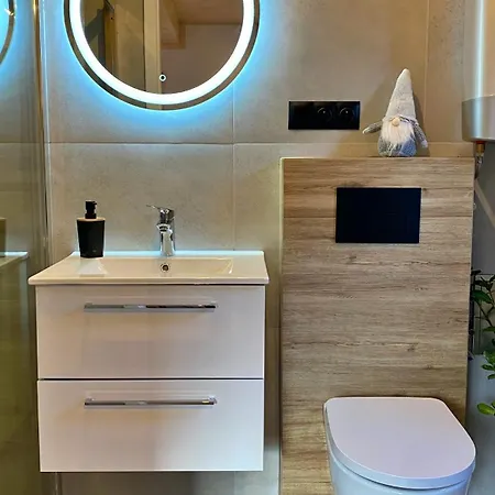 Dream - Ogród 600m2, Wifi 600mb, Gaming, Klimatyzacja, Ev Wallbox 11kw