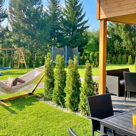 Dream Prywatny Dom Dla Rodziny Ogrodzony Ogród Z ładowaniem Ev W Cenie Сasa de vacaciones Polanica-Zdrój